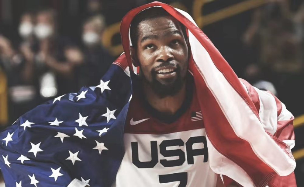 尤其在球队 尤其在球队